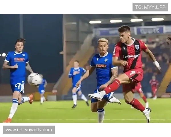 朗斯4-1客胜摩纳哥，积分榜紧追巴黎马赛