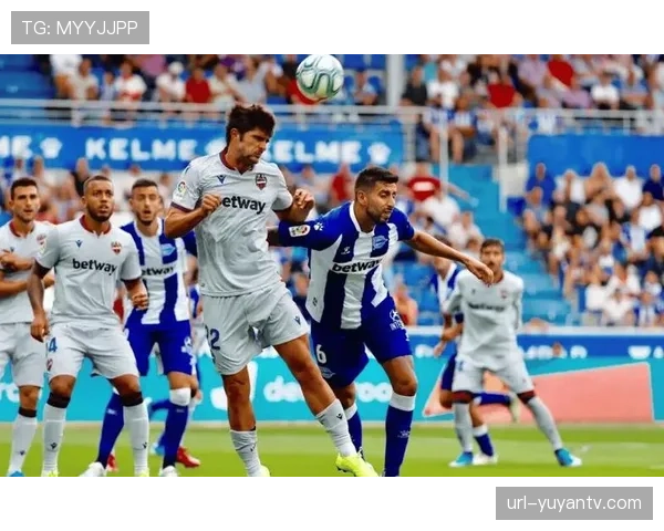 通讯:从领先到被绝平,埃尔切主帅赛后更衣室内长达半小时的谈话 通讯:从领先到被绝平,埃尔切主帅赛后更衣室内长达半小时的谈话